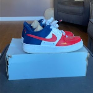 Nike Air Force 1 LV8